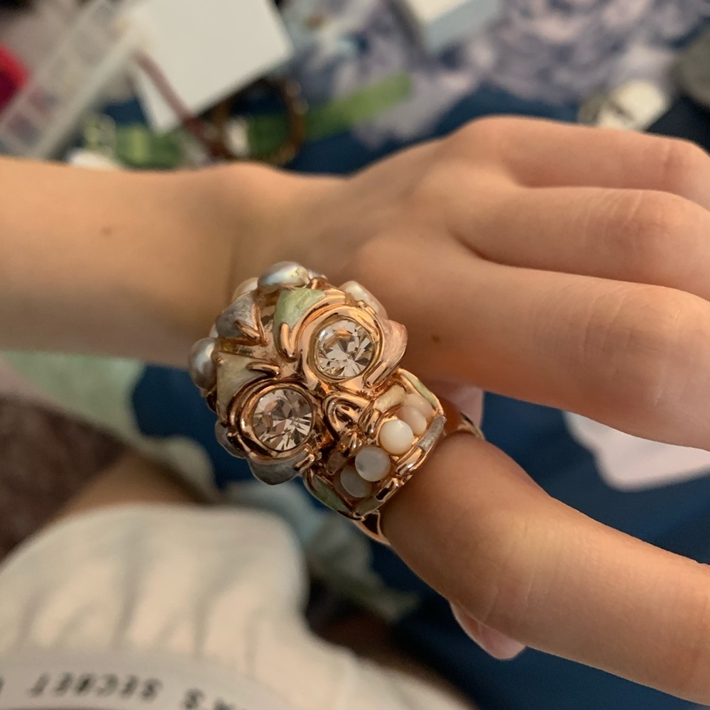 Alexander McQueen ring